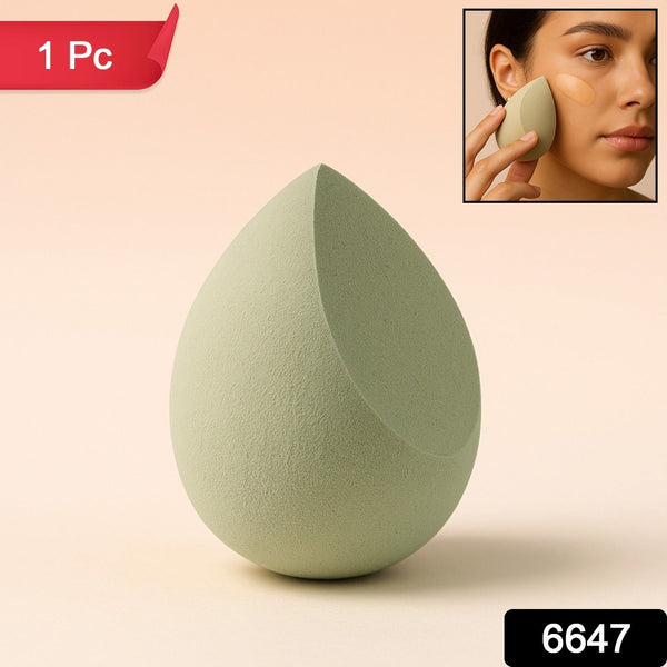 Makeup Sponge for blending liquid Foundations, Powders, and Creams (Multicolor / 1 Pc)
